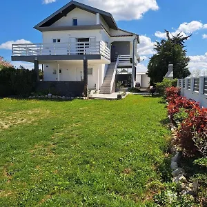 Apartman Fulir, Vrsi